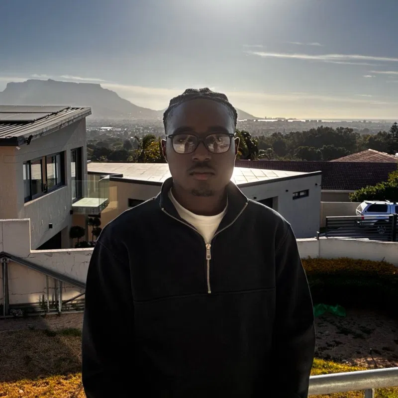 Ase, founder of King Roofers Agency